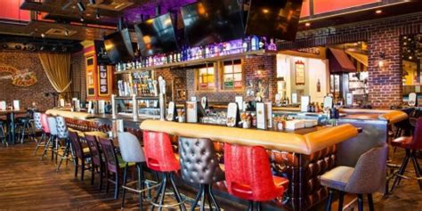 red rock resort restaurants|Lucille's Smokehouse Bar.